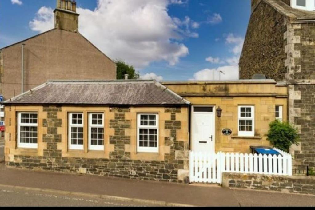 Crossways Cottage Quirky 2 Bedroom Cottage In Central Peebles Kültér fotó